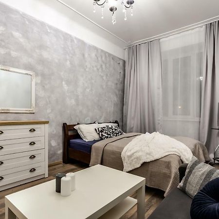 Apartment On Sharanevycha Lviv Eksteriør bilde