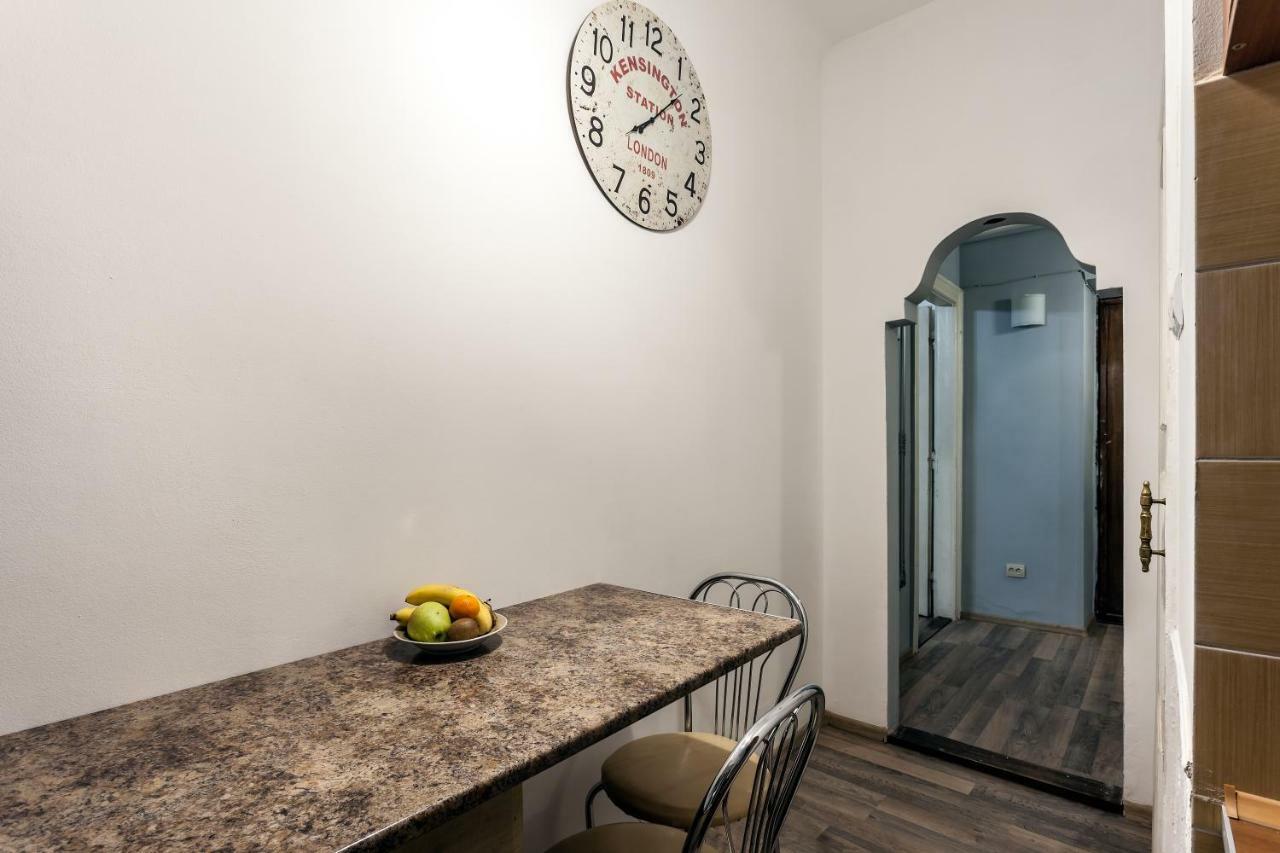 Apartment On Sharanevycha Lviv Eksteriør bilde