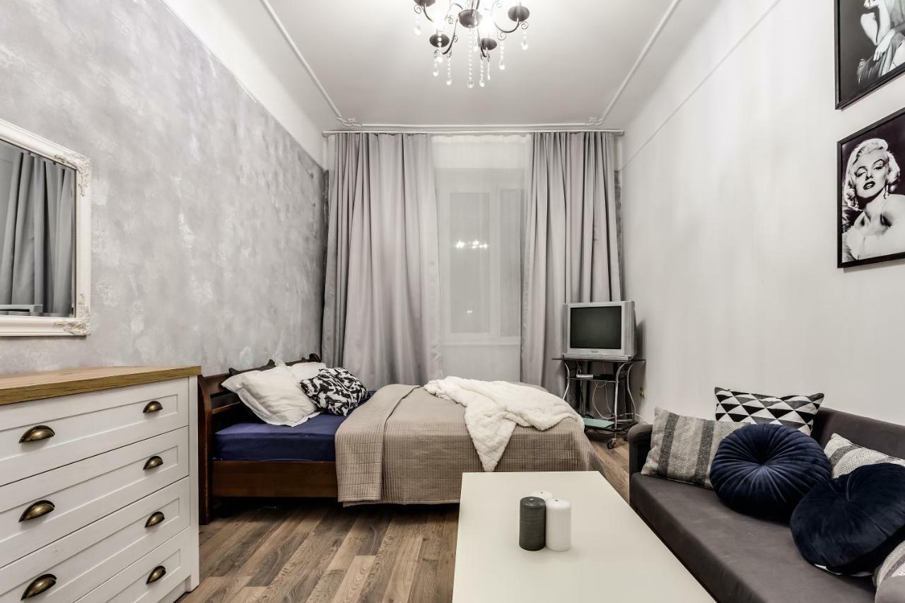 Apartment On Sharanevycha Lviv Eksteriør bilde