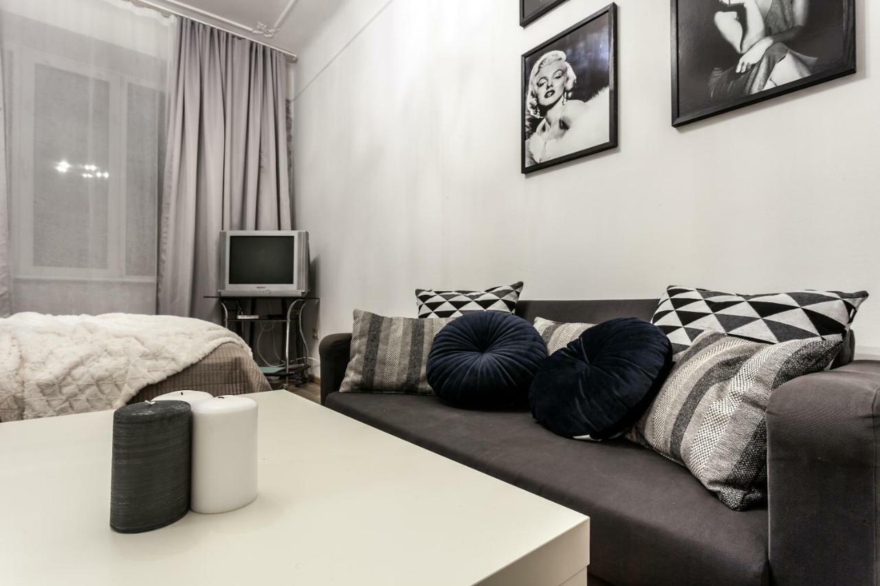 Apartment On Sharanevycha Lviv Eksteriør bilde